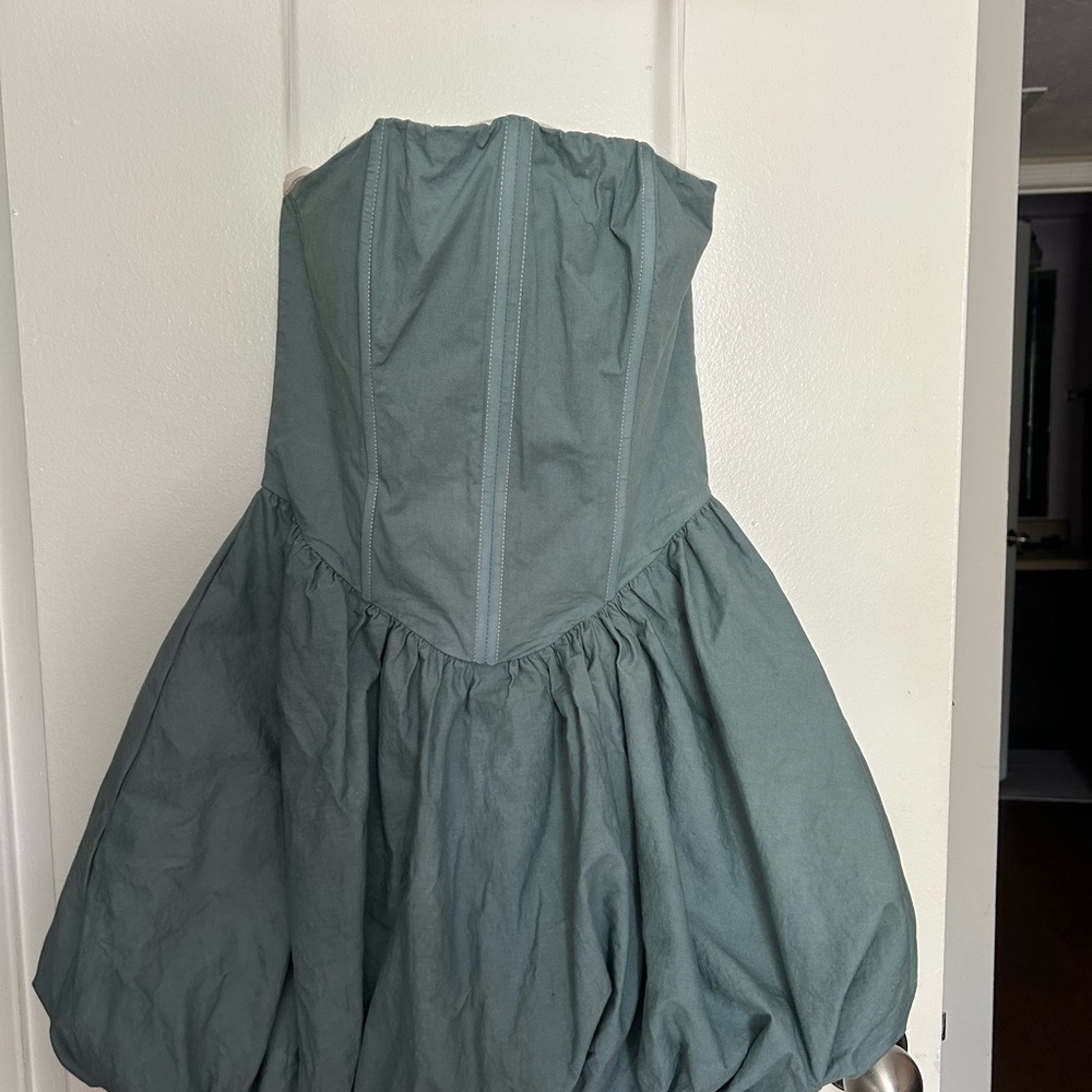 Fashion Nova Bubble mini dress
